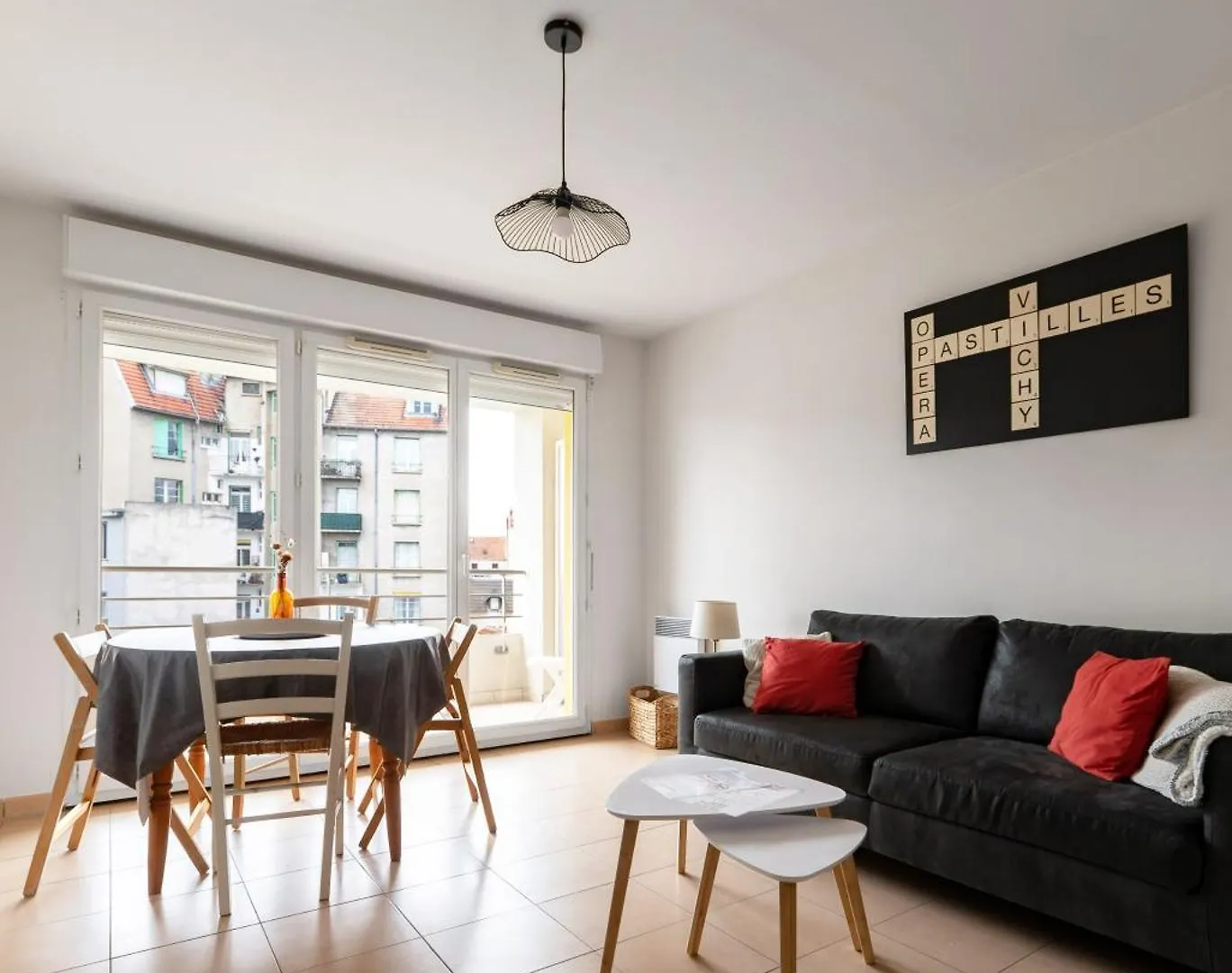 L'Eugenie - Appartement Design & Confort En Centre-Ville Vichy