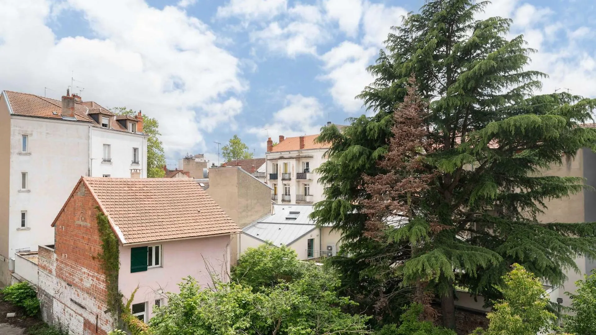 L'Eugenie - Appartement Design & Confort En Centre-Ville Vichy France