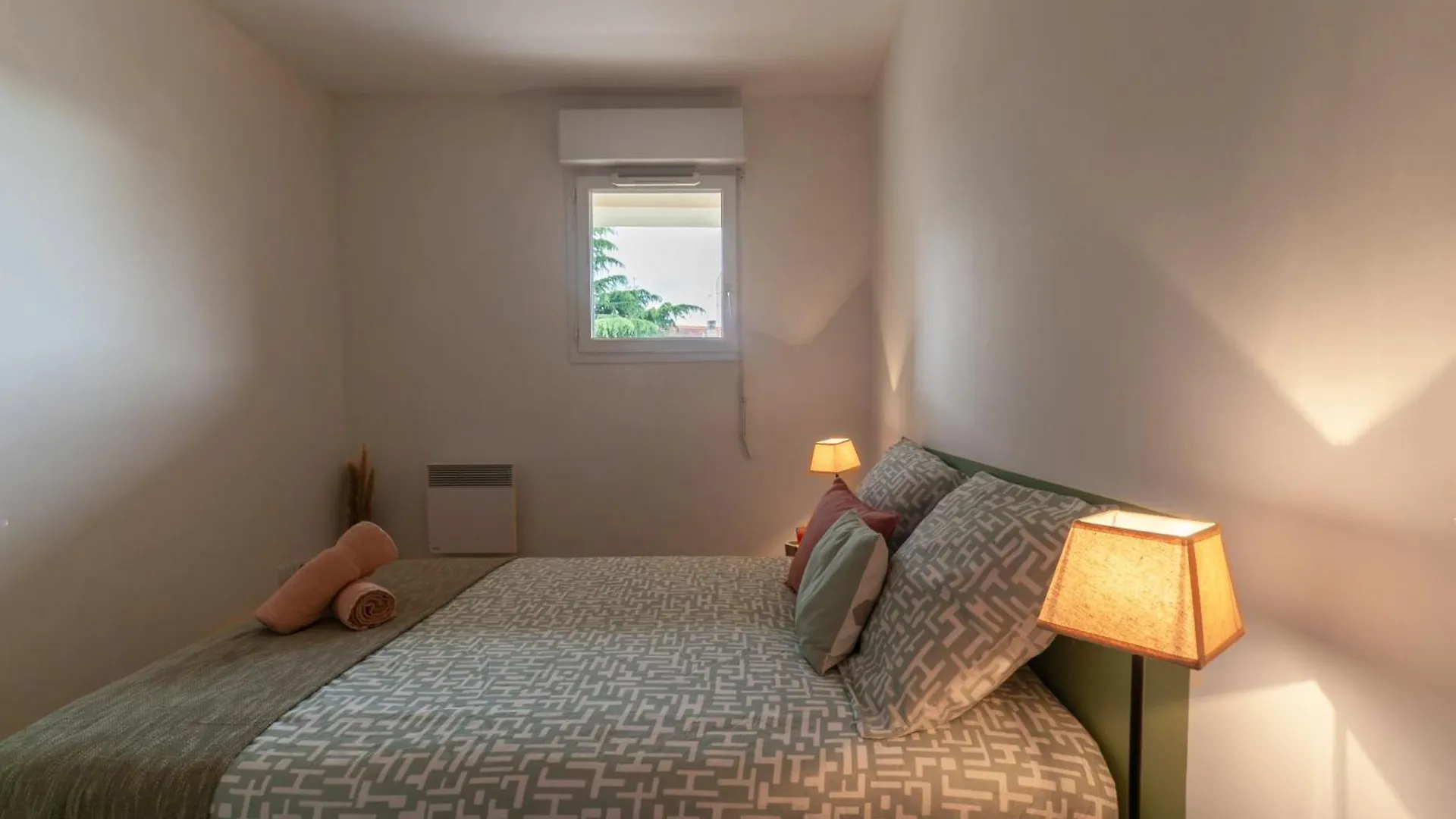 L'Eugenie - Appartement Design & Confort En Centre-Ville Vichy